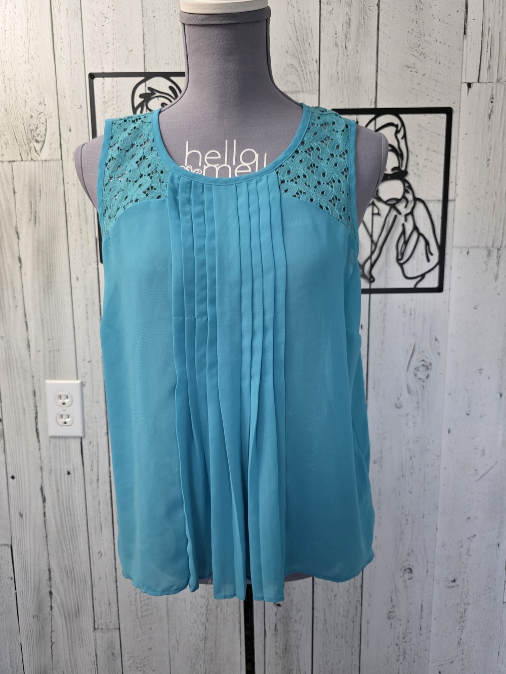 Nicole by Nicole Miller Turquoise Lace High-Low Blouse Size Large